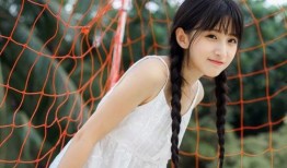 娱乐吃瓜女配本来是女二,从娱乐吃瓜女二到顶级流量女王